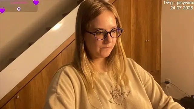 JacyWinslat webcam