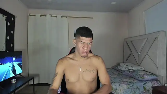 Toptony22 webcam