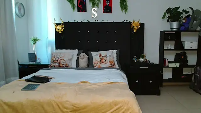 Dama_Scarlata18 webcam