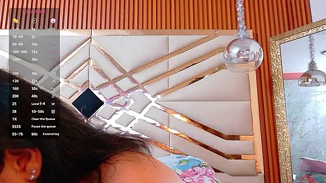 Sluttyandmature webcam