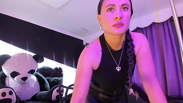 Coral_Gibson webcam