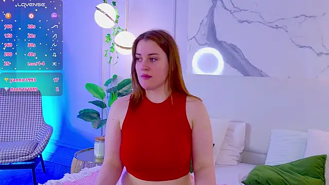 EllieGarson webcam