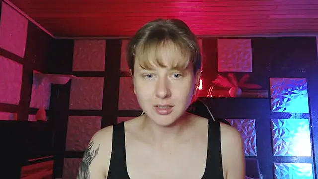 sweetseraphine - SweetSeraphine's free webcam - UK Sex Cams