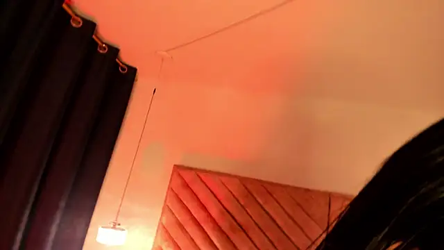 sasha_roldann webcam