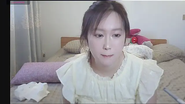 Belinda66 webcam