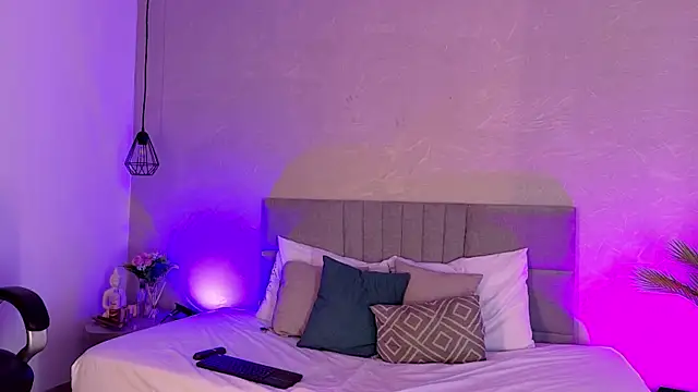 sophie_rojas webcam