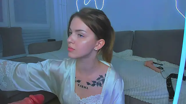 AkylinaGold webcam