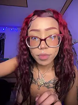 suky_fox webcam