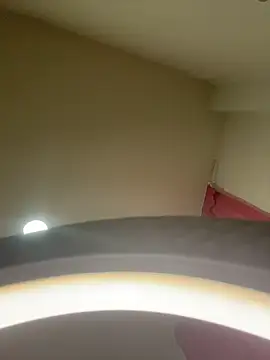 VictoriaSwann_ webcam