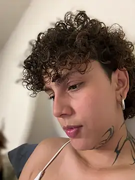 Velvet1_ webcam