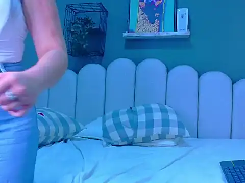 VioletLux_ webcam