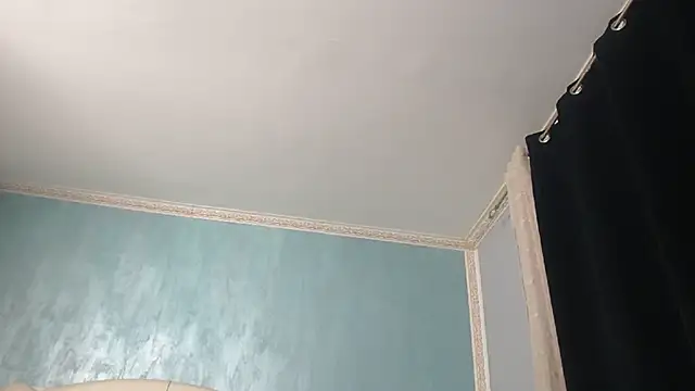 LaraLanee webcam