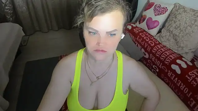 MildMature webcam
