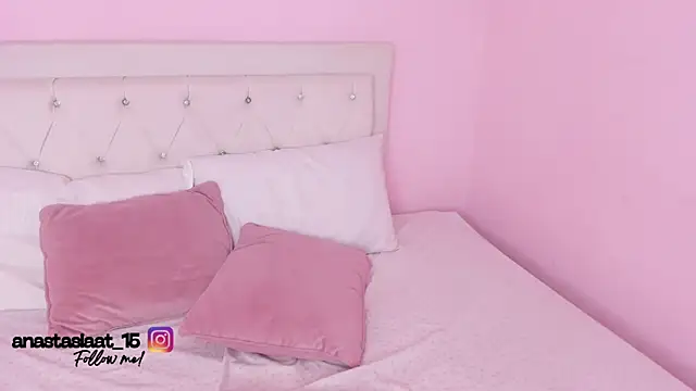 Miia_Thompsonn webcam
