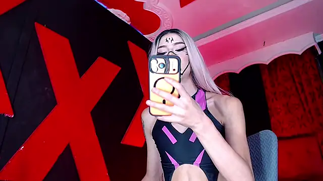 abrilbigcock webcam