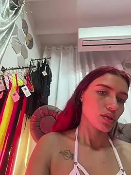 Cherry_Scarlet_ webcam