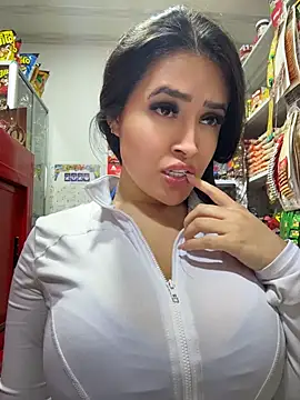 Sara_fun live webcam show
