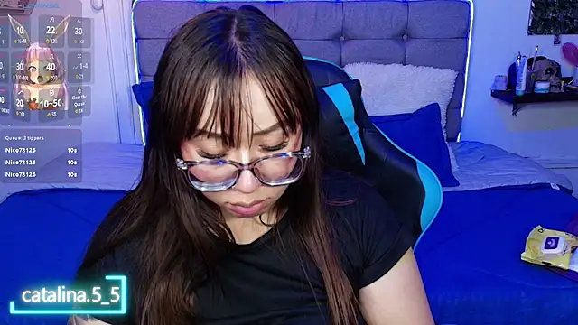 Kata_Bigboobs webcam