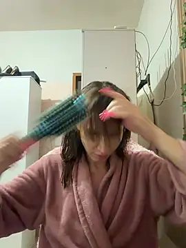 Irresistible37 webcam