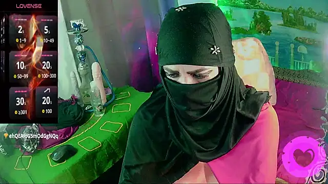 SultanaLayla webcam