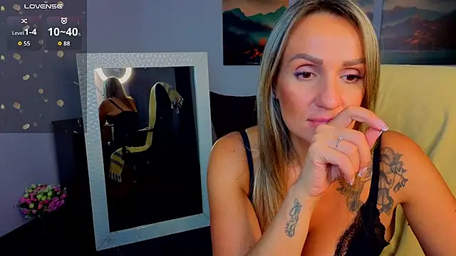 Alisa_Allisen webcam