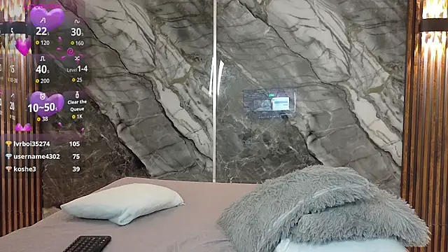 Mia_Collins7 webcam