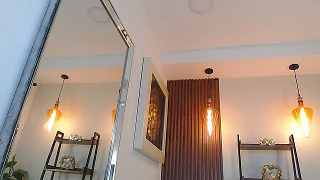 Emma_Clow webcam