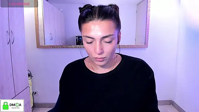 EricaVanderhill webcam