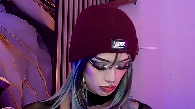 chloe_jacksonn live cam on StripChat
