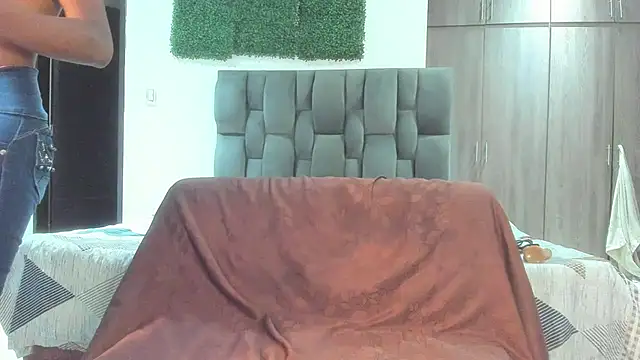 NicolCastillo19 webcam