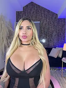 celestemilan (F milf) - make me wet 🍆💦