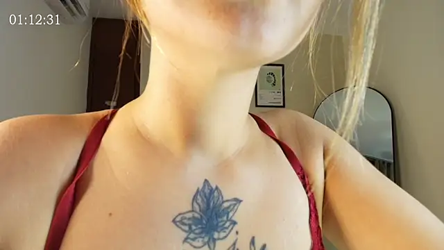 SweetJennaa webcam