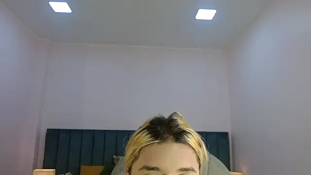 april_bunnyy webcam