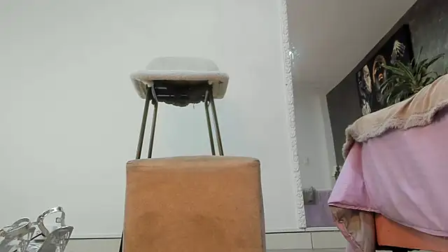 isa_lancaster (T young) - cum