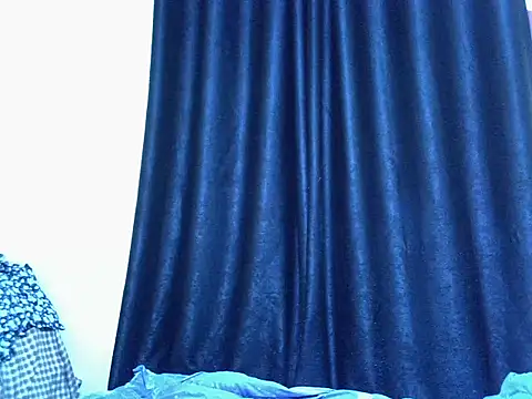 Horny-slut_ webcam