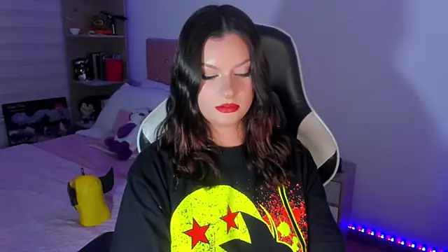 OphelianaRose33 webcam