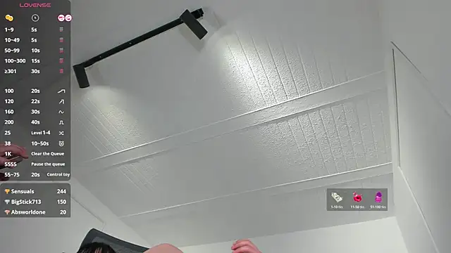 emily_roousee webcam