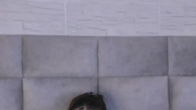 lea_walkerr webcam