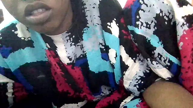 BaddestBitchee webcam