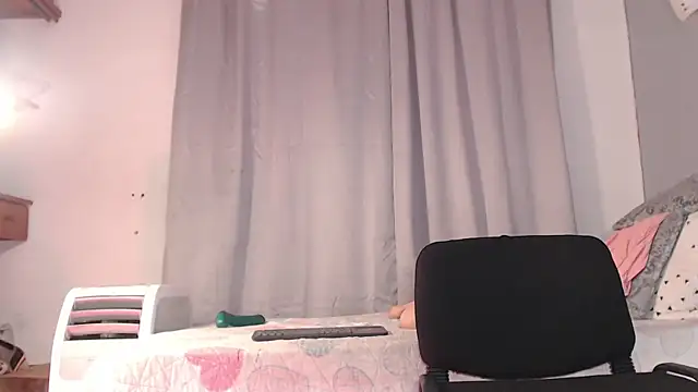 britanny_w (F milf) - Big squirt in your face😈❤️