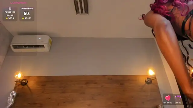 MOONWUW webcam