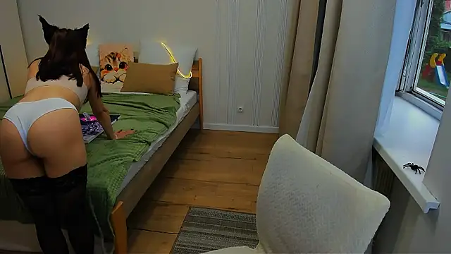 JulietteMonli webcam