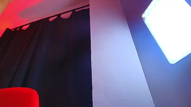bick_jhonn webcam
