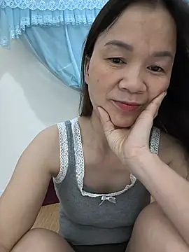 Lye_lovely webcam