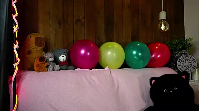 IvoryPesante webcam