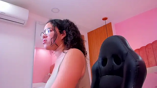 shayra_alina webcam