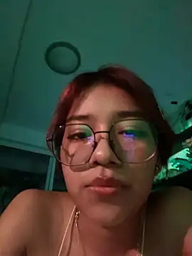 Aliinaa_ webcam