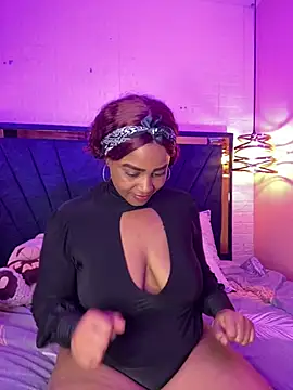 Ayla_Noir webcam