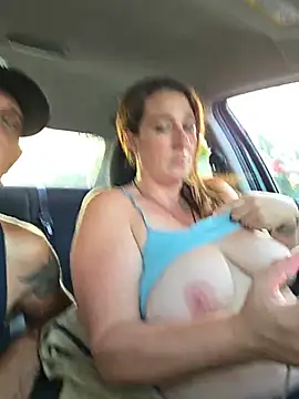 thespontaneouscouple42069 webcam