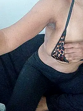 summerbunni222 webcam
